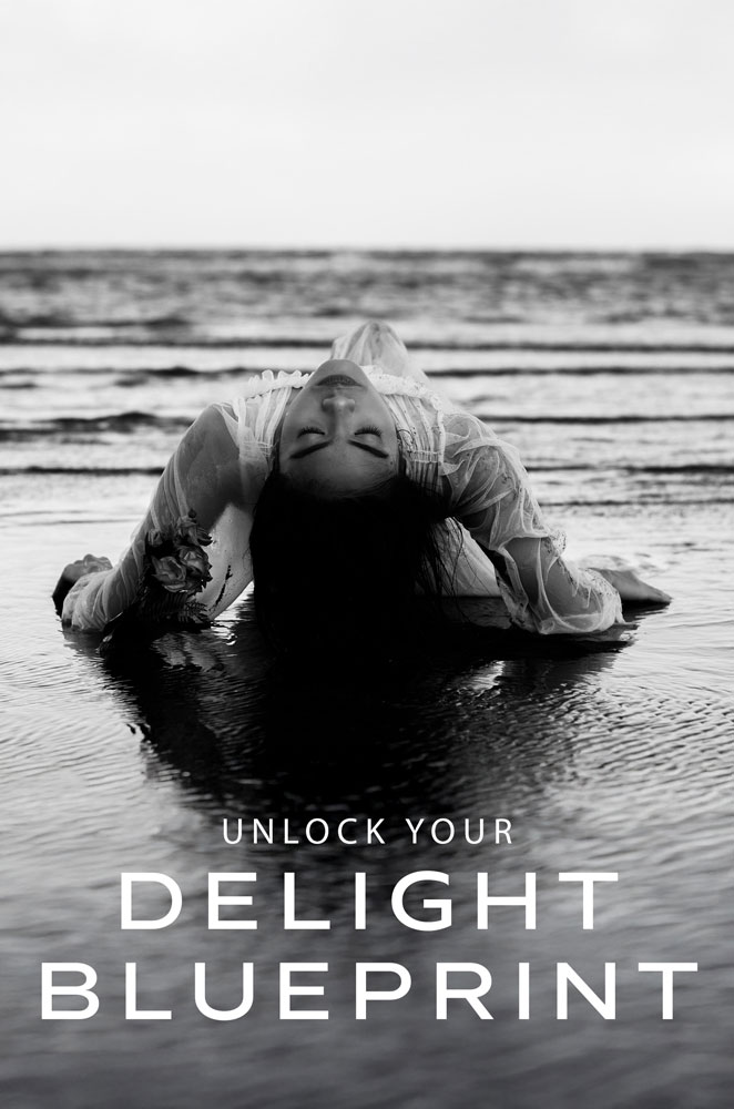 freebie-woman-8180696_1920-(2)